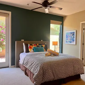 The Terra Cotta Terrace Holiday home Palm Springs